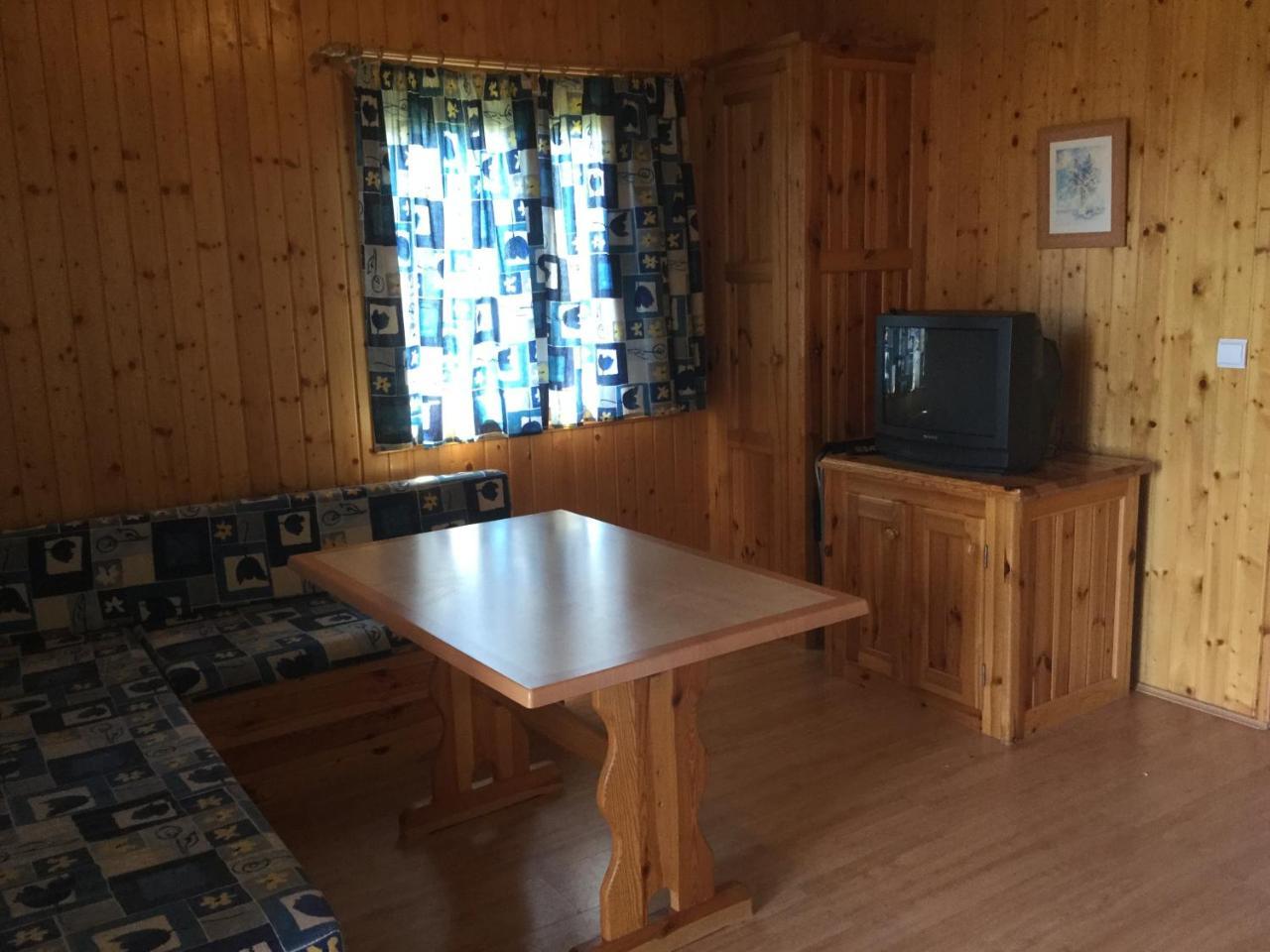 מלון קנדלריו Casitas Cinco Castanos מראה חיצוני תמונה